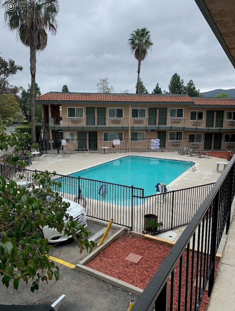 Americas Best Value Inn Thousand Oaks — hotel in Thousand Oaks