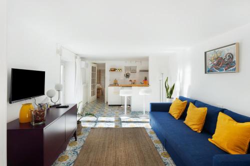 Dimora Porta San Nicola Salerno — 4-Star Luxury Hotel in Salerno, Italy