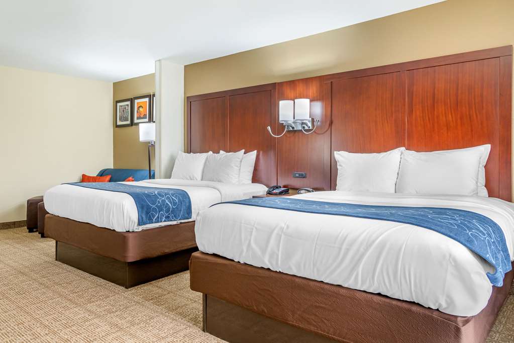 Comfort Suites Savannah Gateway I 95 - photo 30