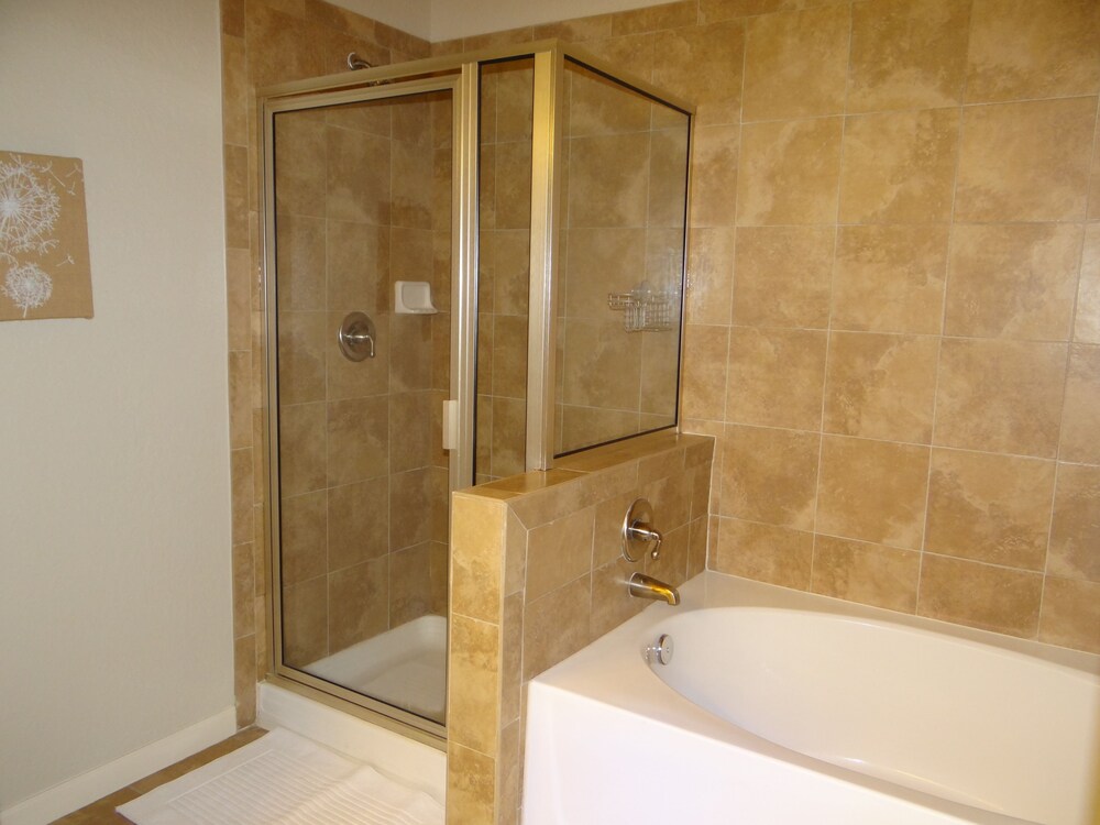 Lightmaker Property Management Davenport - photo 58