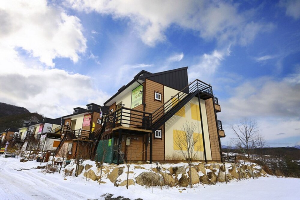 Impression Hotel - carbon neutral hotel in Yiyang