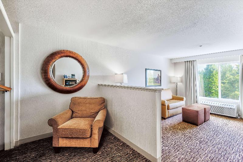 DoubleTree by Hilton Hotel Vancouver - photo 53