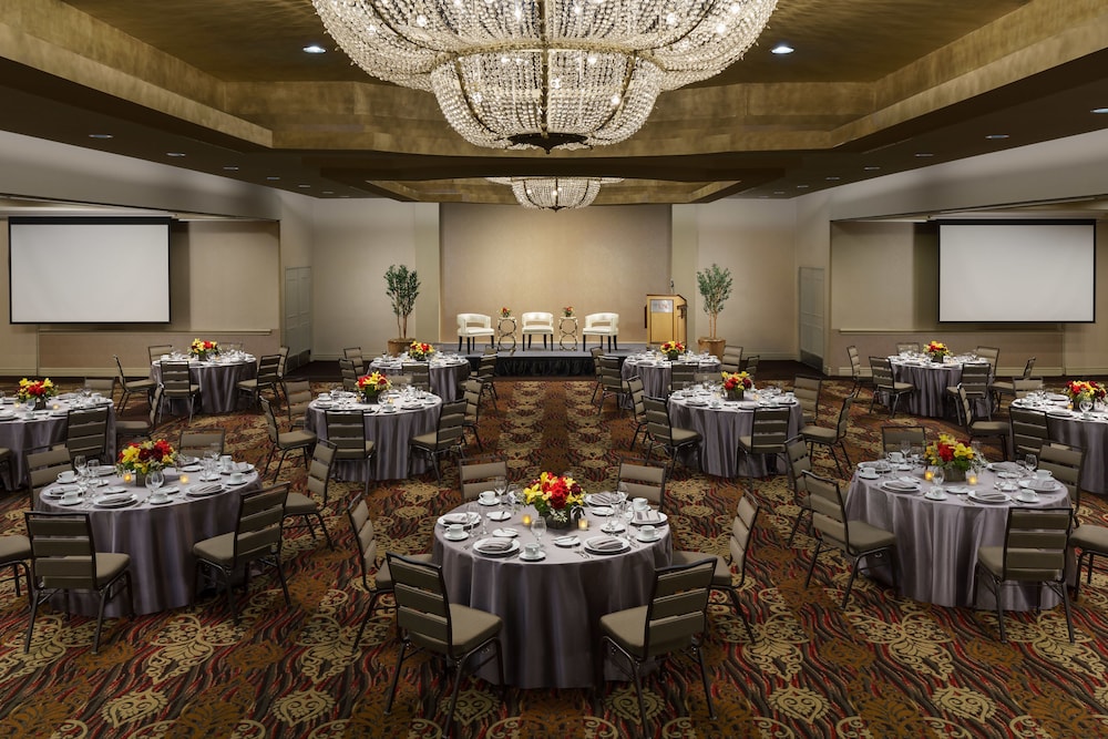Usc Hotel - photo 34