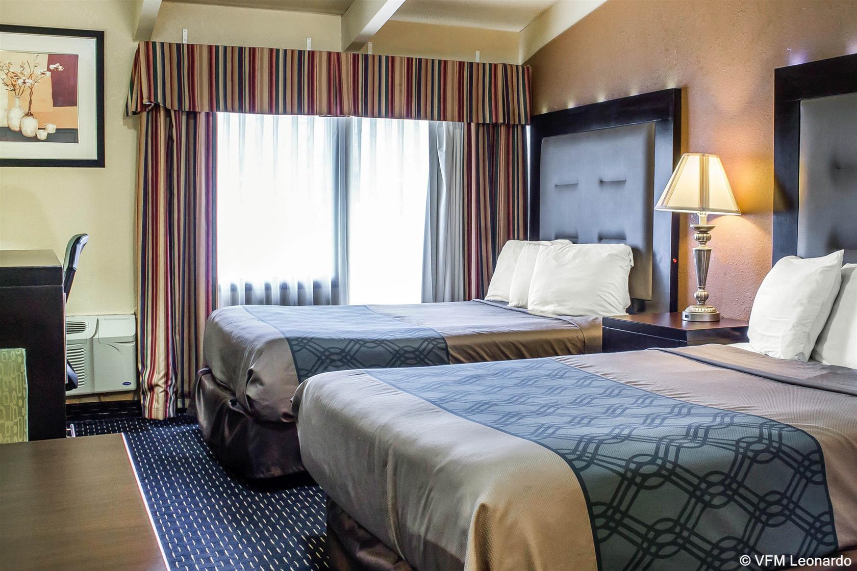 Econo Lodge Summit Scranton - photo 5