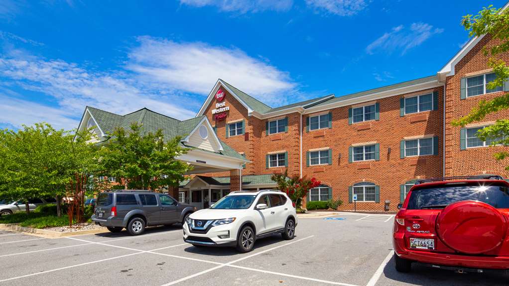 Best Western Plus Easton Inn & Suites - carbon neutral hotel in Easton