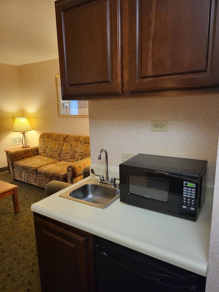 The Glenville Inn - photo 11