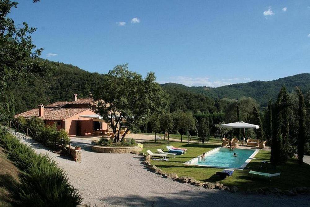 Casale Belforte Villa — 5-Star Luxury Hotel in Citta Di Castello, Italy