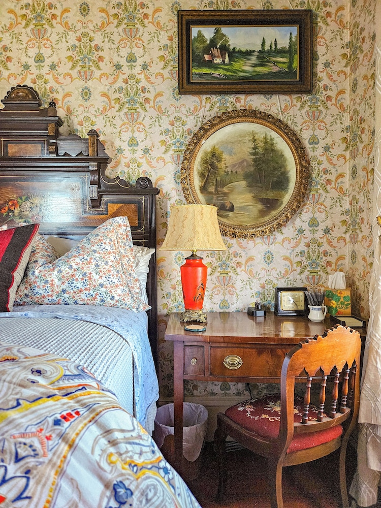 The JD Hyde Historic Inn - photo 31