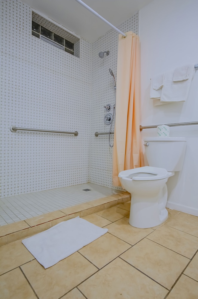 Hotel O Markham IL near Harvey Tinley Park - photo 32