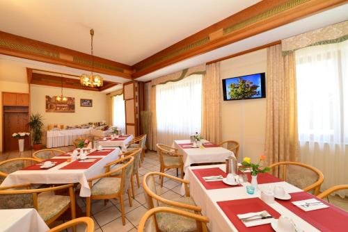 Hotel am Buchwald — Esslingen — photo 5