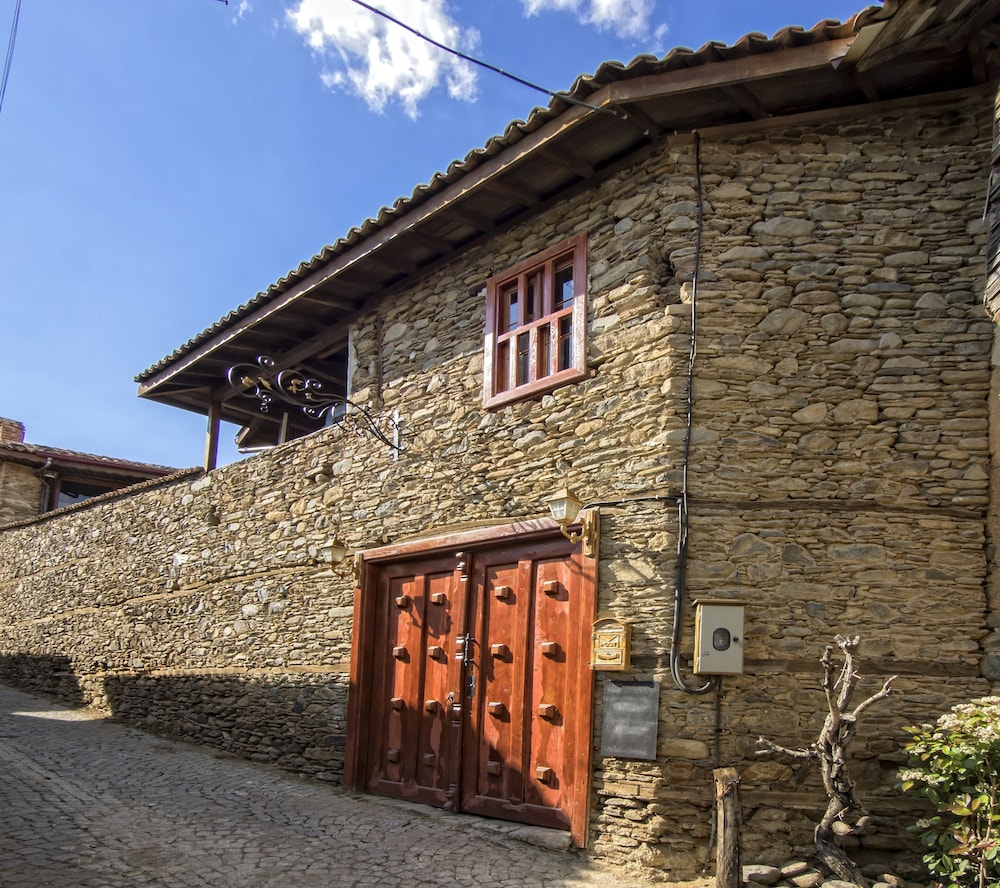 Birgi Mai Siyah Konak — 4-Star Luxury Hotel in Birgi, Turkey