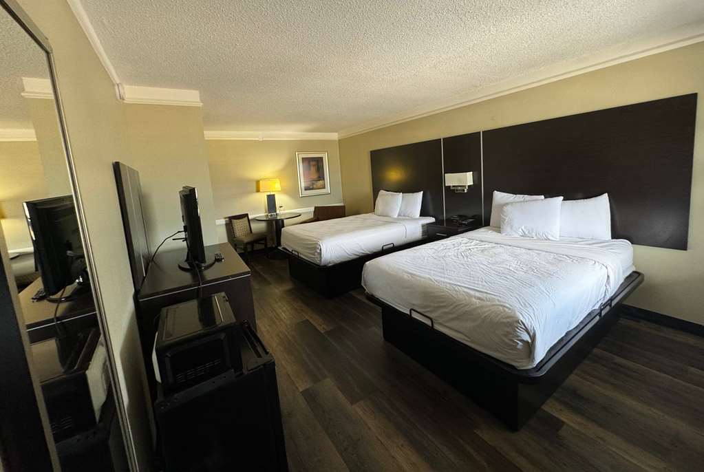 Travelodge by Wyndham Tuscaloosa - photo 12