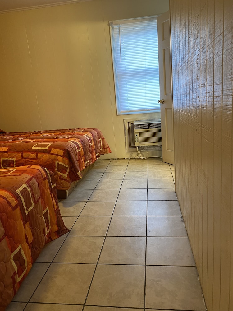 Offshore Motel - photo 20