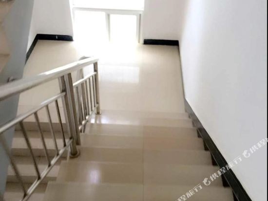 Xinlong Home Hotel - last minute hotel in Wuhan