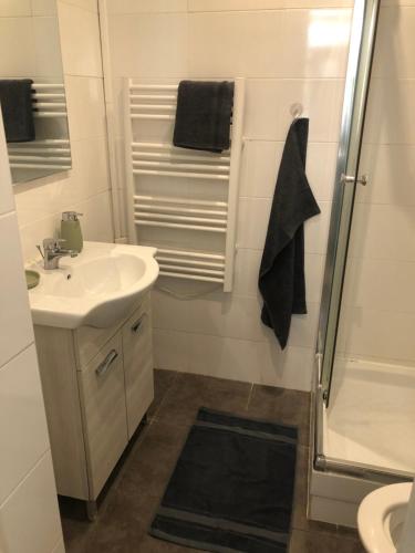 Paris Et Cdg — hotel in Livry-Gargan
