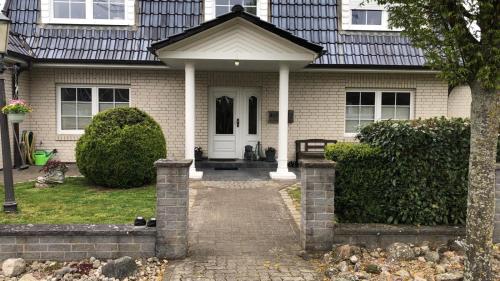 Marina Ferienwohnung — 4-Star Luxury Hotel in Schneverdingen, Germany