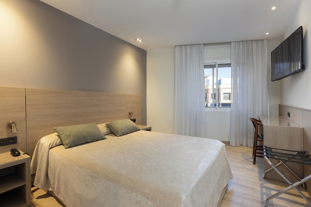 Casanova Hotel - carbon neutral hotel in Fraga