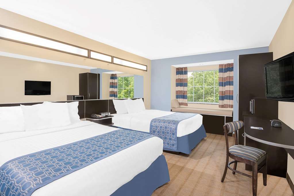 Microtel Inn & Suites by Wyndham Waynesburg - photo 13