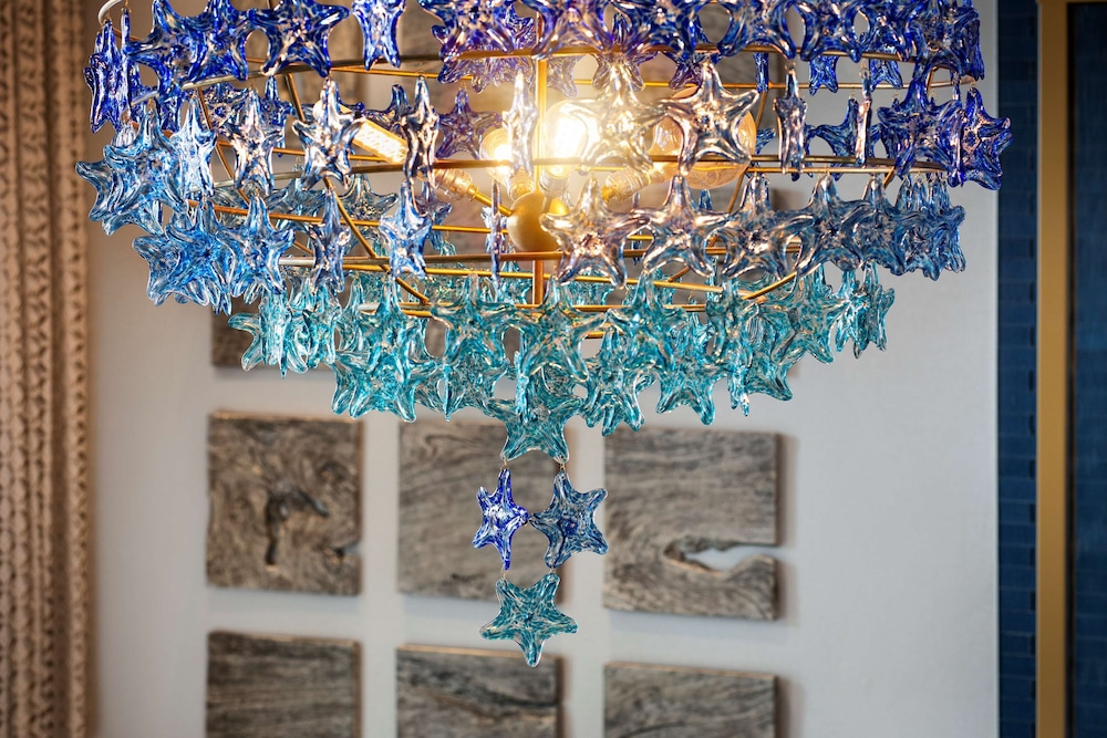 Fenwick Shores Tapestry Collection by Hilton - photo 11