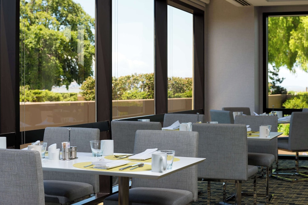 Hilton San Francisco Airport Bayfront - photo 61