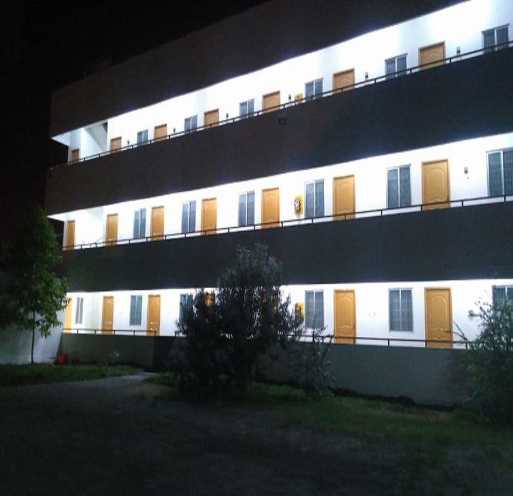 Hotel Sri Sakthi - last minute hotel in Salem