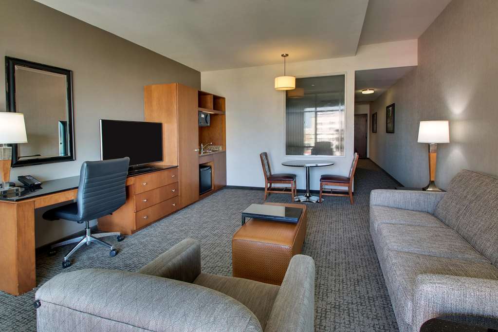 Drury Plaza Hotel San Antonio Riverwalk - photo 28