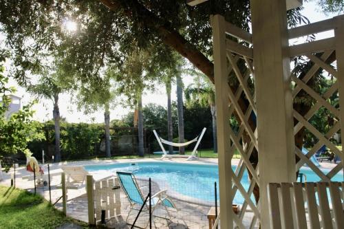 Villa Enza Bellissima Villa Con Piscina — 4-Star Luxury Hotel in Terrasini, Italy