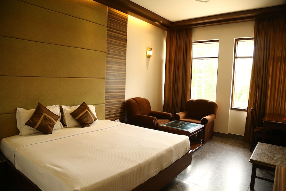Hotel Park Inn — hotel in Chandigarh