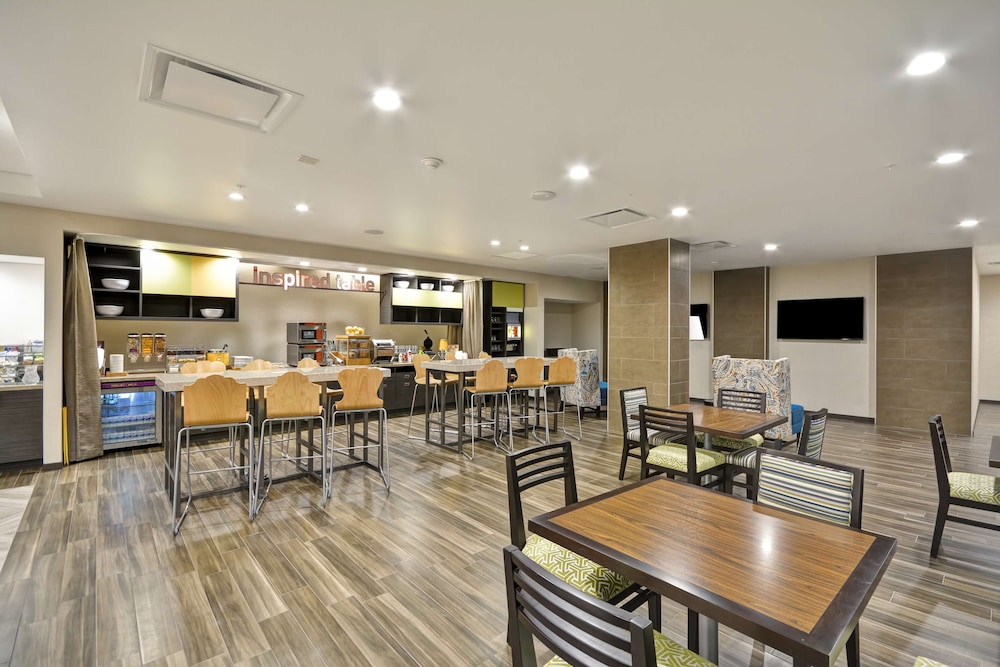 Home2 Suites by Hilton Dallas Downtown at Baylor Scott & White - photo 28