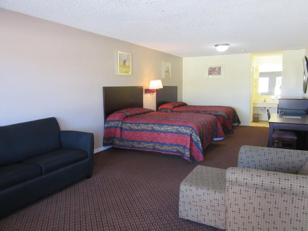 Royal Inn Abilene - photo 34