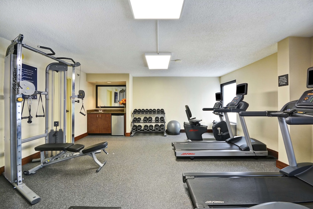 Hampton Inn Birmingham Mountain Brook - photo 17