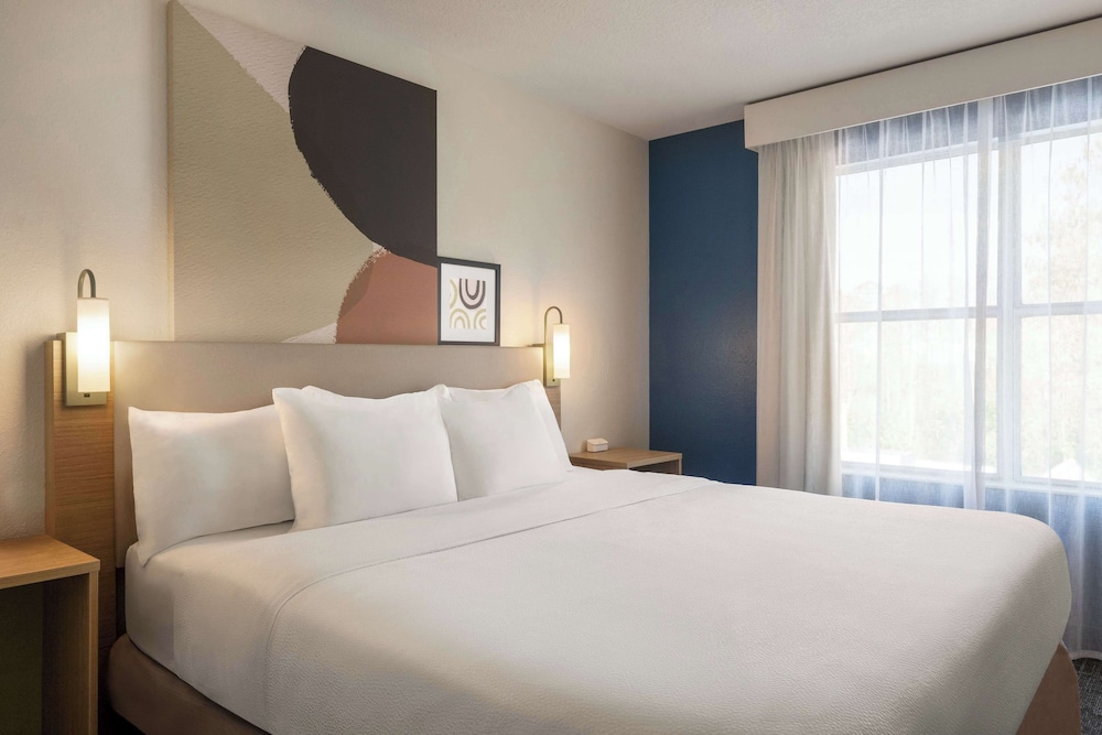 Spark by Hilton Orlando Universal Blvd - photo 12