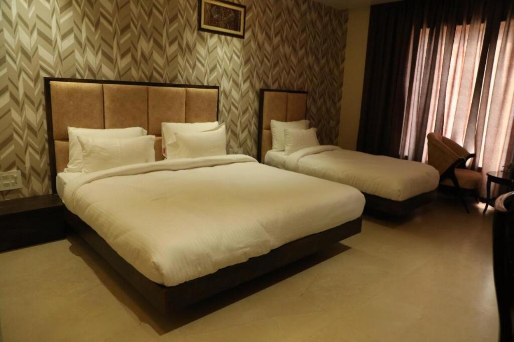 Hotel Purple Orchid — Ambikapur — photo 4