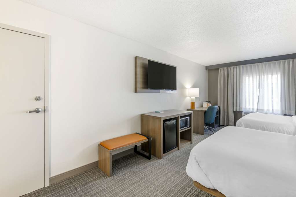 Comfort Inn & Suites Louisville Airport Fair & Expo - photo 16