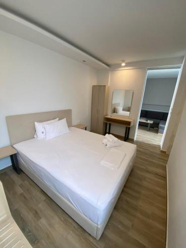 Coral Boutique Apartments — 4-Star Luxury Hotel in Paralia Ofryniou, Greece