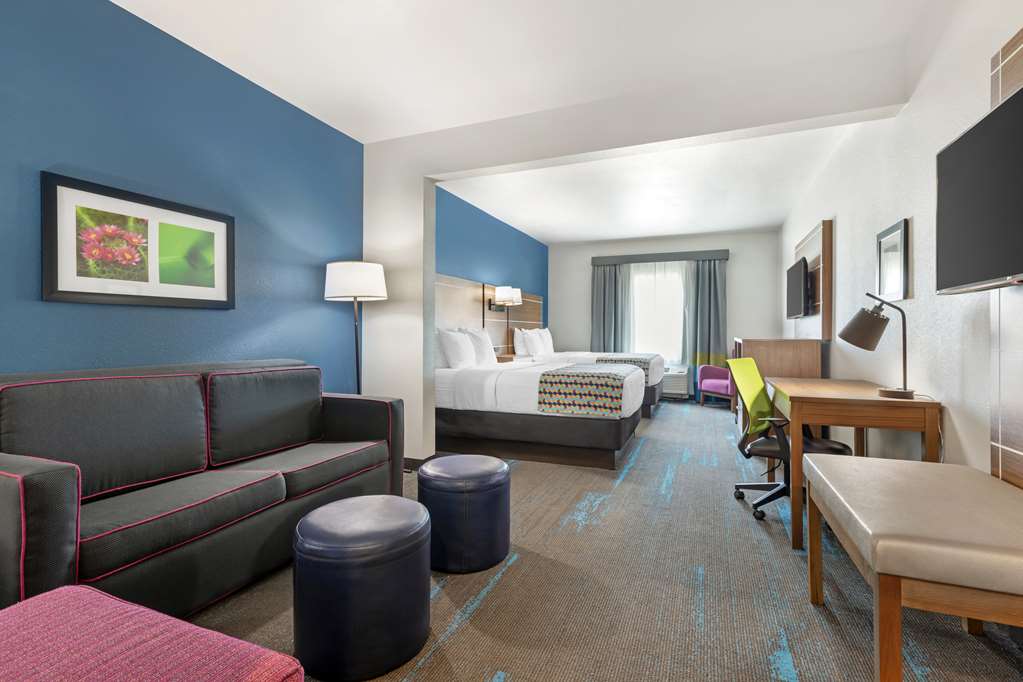 Best Western Plus Medical Center - photo 6