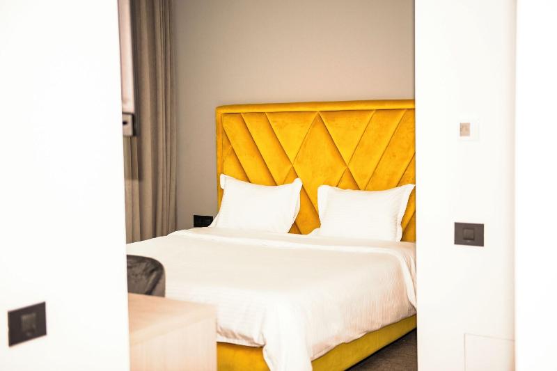 CM111Apparthotel - carbon neutral hotel in Bucharest