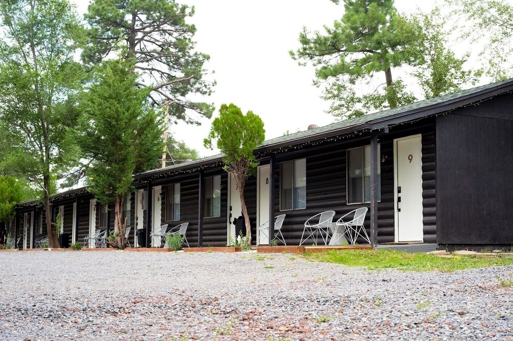 Corduroy Boutique Lodge - photo 80