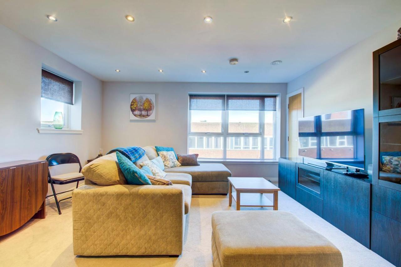 GuestReady Amazing apartment with a Castle view — 4-Star Luxury Hotel in Edinburgh, United Kingdom
