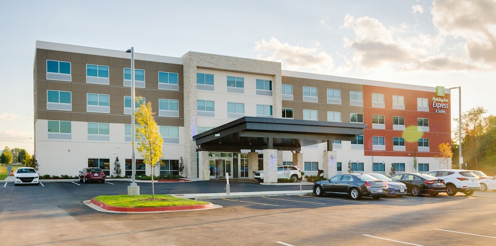 Holiday Inn Express & Suites Russellville by IHG - photo 43