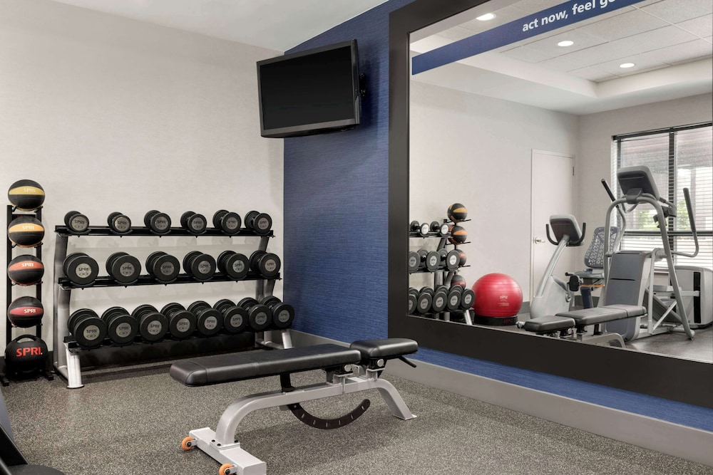 Hampton Inn by Hilton Boston Cambridge - photo 22