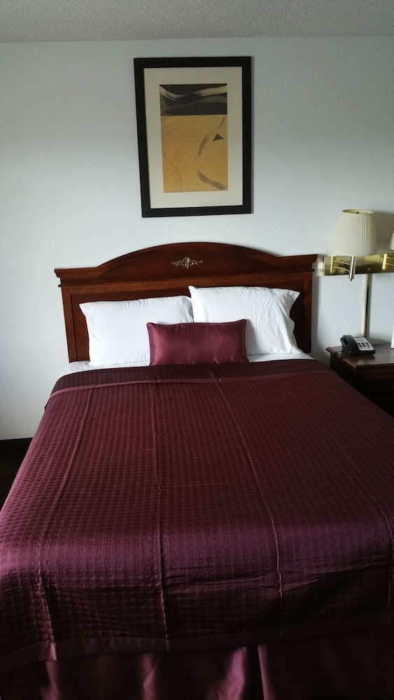 Hoosier Inn - photo 21