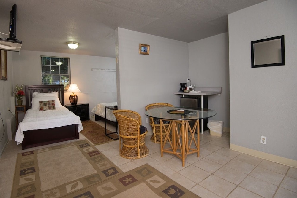 River View Garden Resort - photo 14