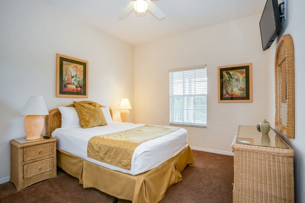 Bahama Bay Resort by Florida Star Vacations - photo 8