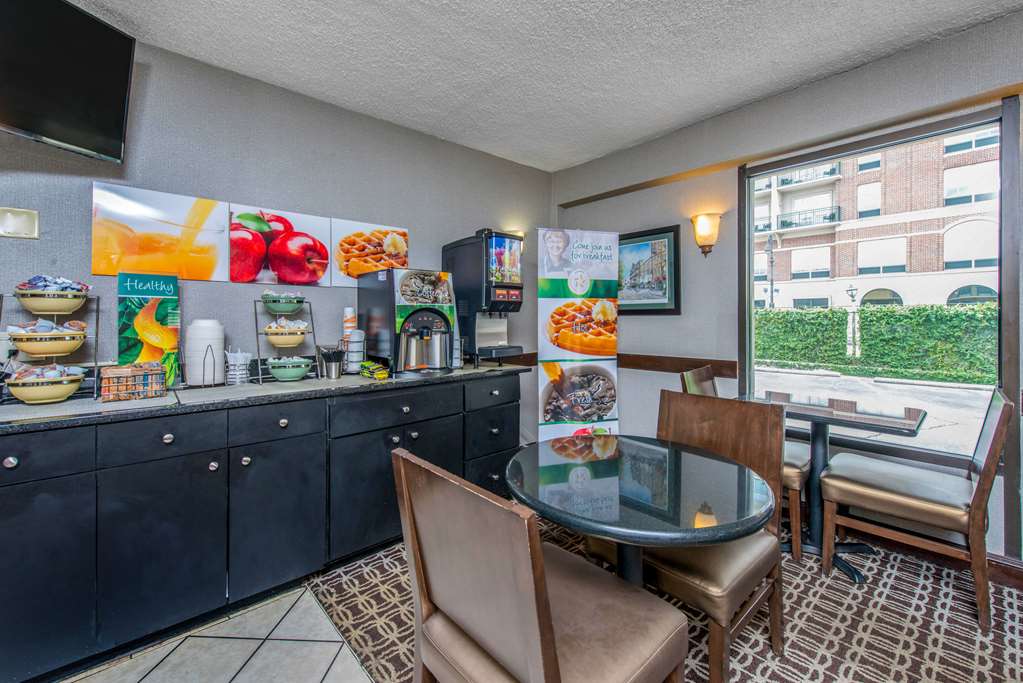Quality Inn Savannah Historic District - photo 27