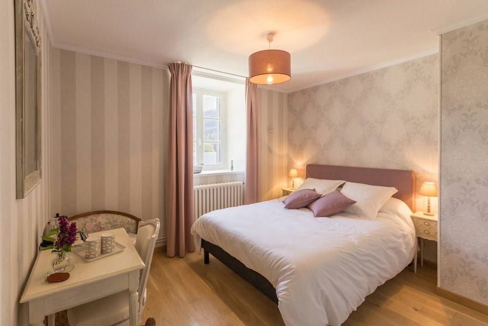 Le Manoir de Placy Bed and Breakfast — Clecy — photo 2