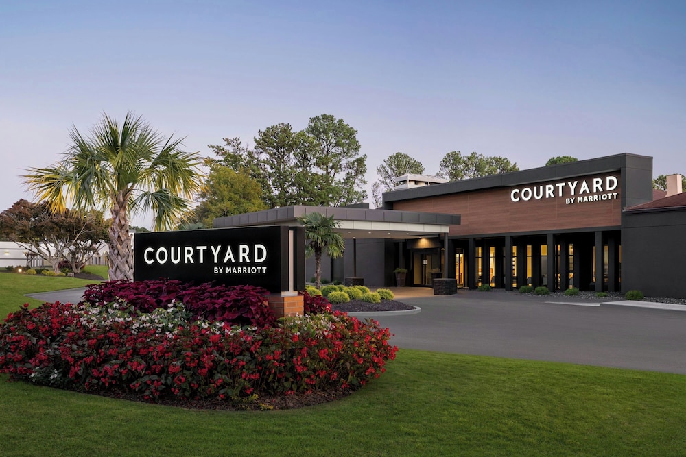 Courtyard by Marriott Atlanta Northlake — hotel in Tucker