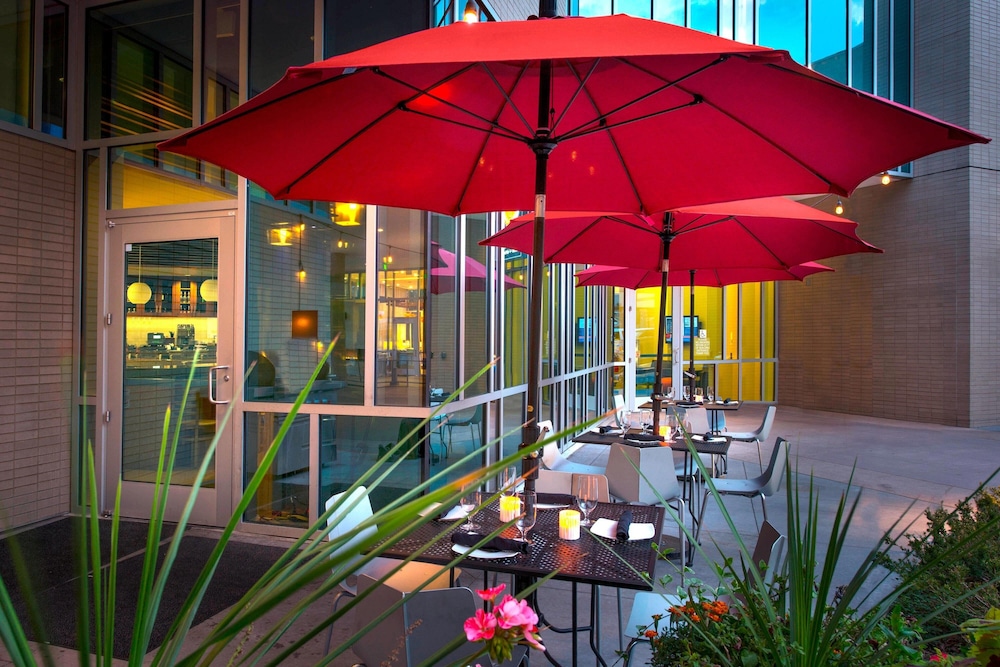 SpringHill Suites by Marriott Denver Downtown - photo 27