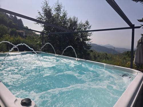 La Casa Rossa Villa con piscina privata — 4-Star Luxury Hotel in Marliana, Italy