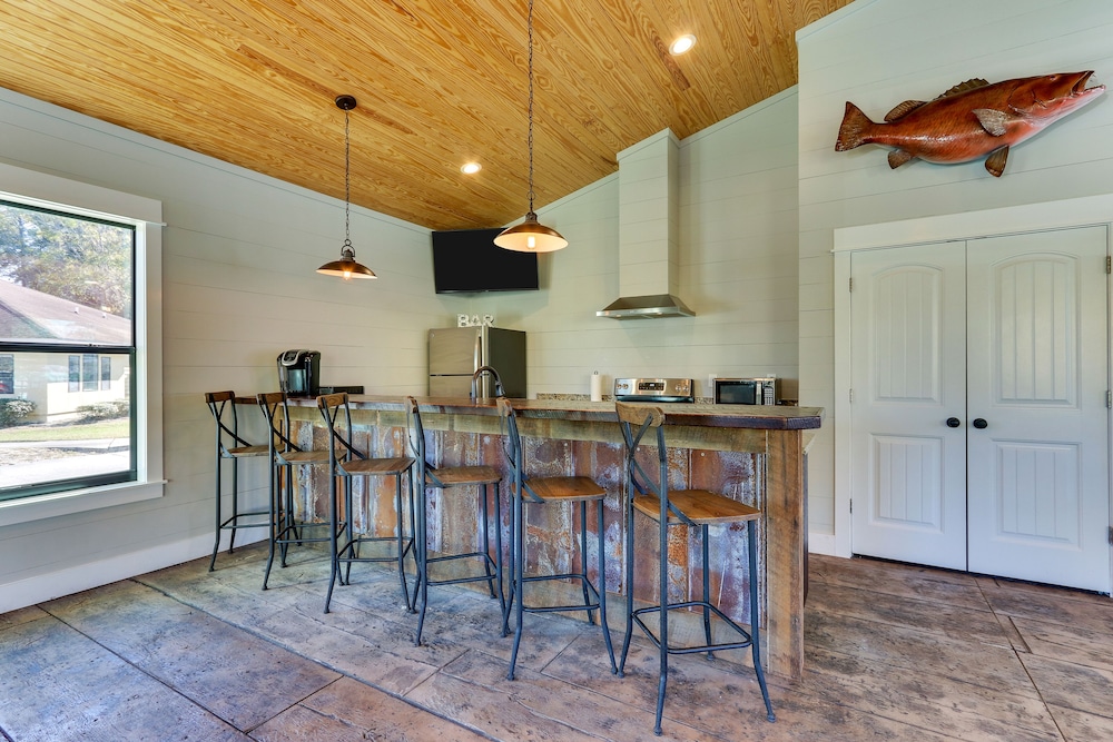 Mariners Suites - photo 22